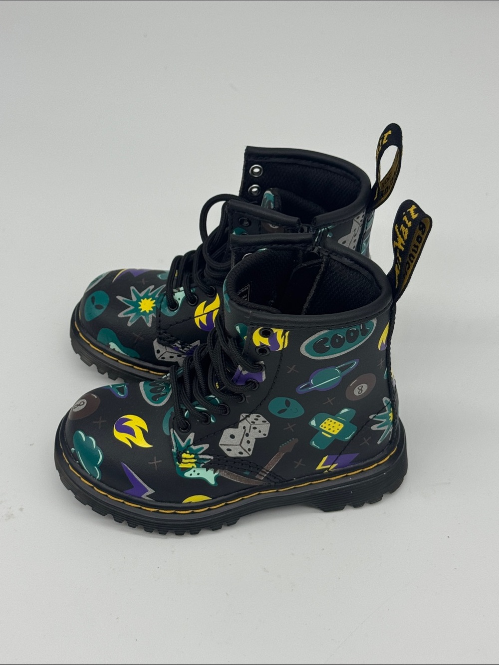 Dr Marten Junior 1460 Sticker Print Lace Up Size 7 Toddler New without box